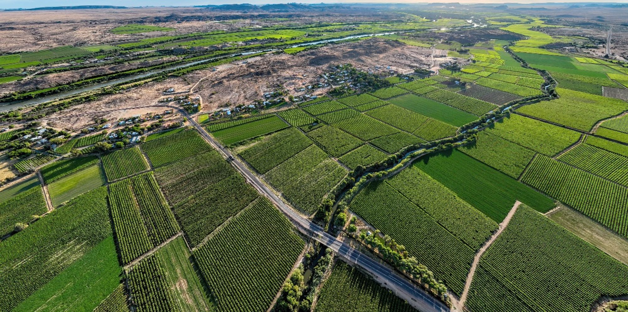 drone image of Keimoes